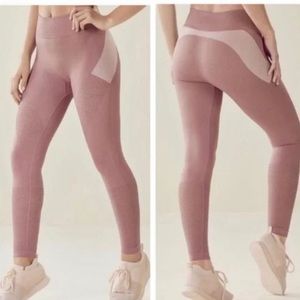 Fabletics Leggings Demi Lovato Ladies Size XSmall Leggings
